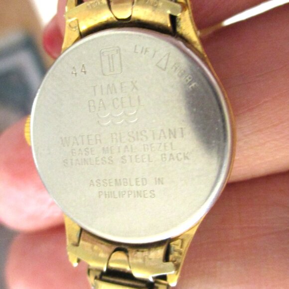Timex Quartz Women's Watch, Water Resistant, Goldtone Stretch Band, Stainless - Picture 6 of 8